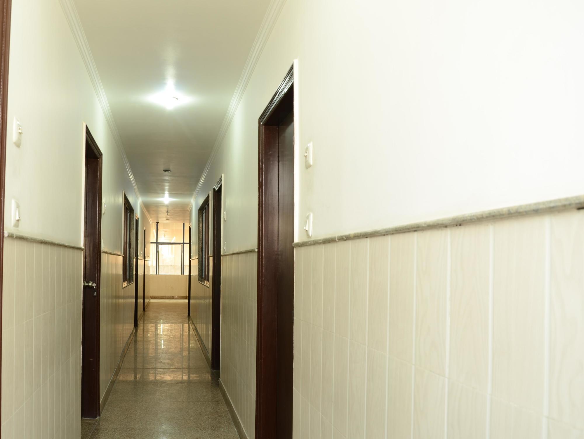 Hotel Le Princess @ Airport Nueva Delhi Exterior foto