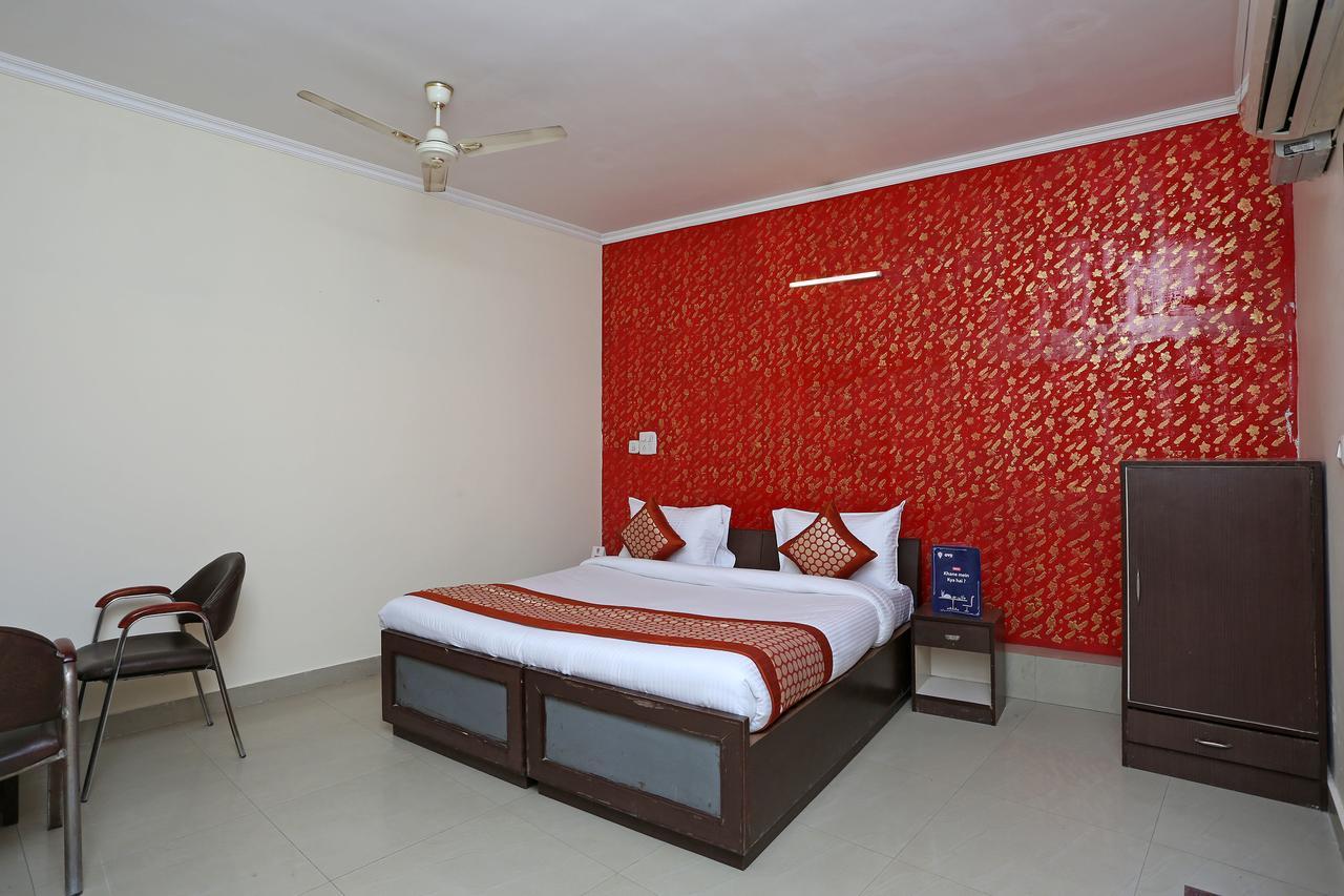 Hotel Le Princess @ Airport Nueva Delhi Exterior foto