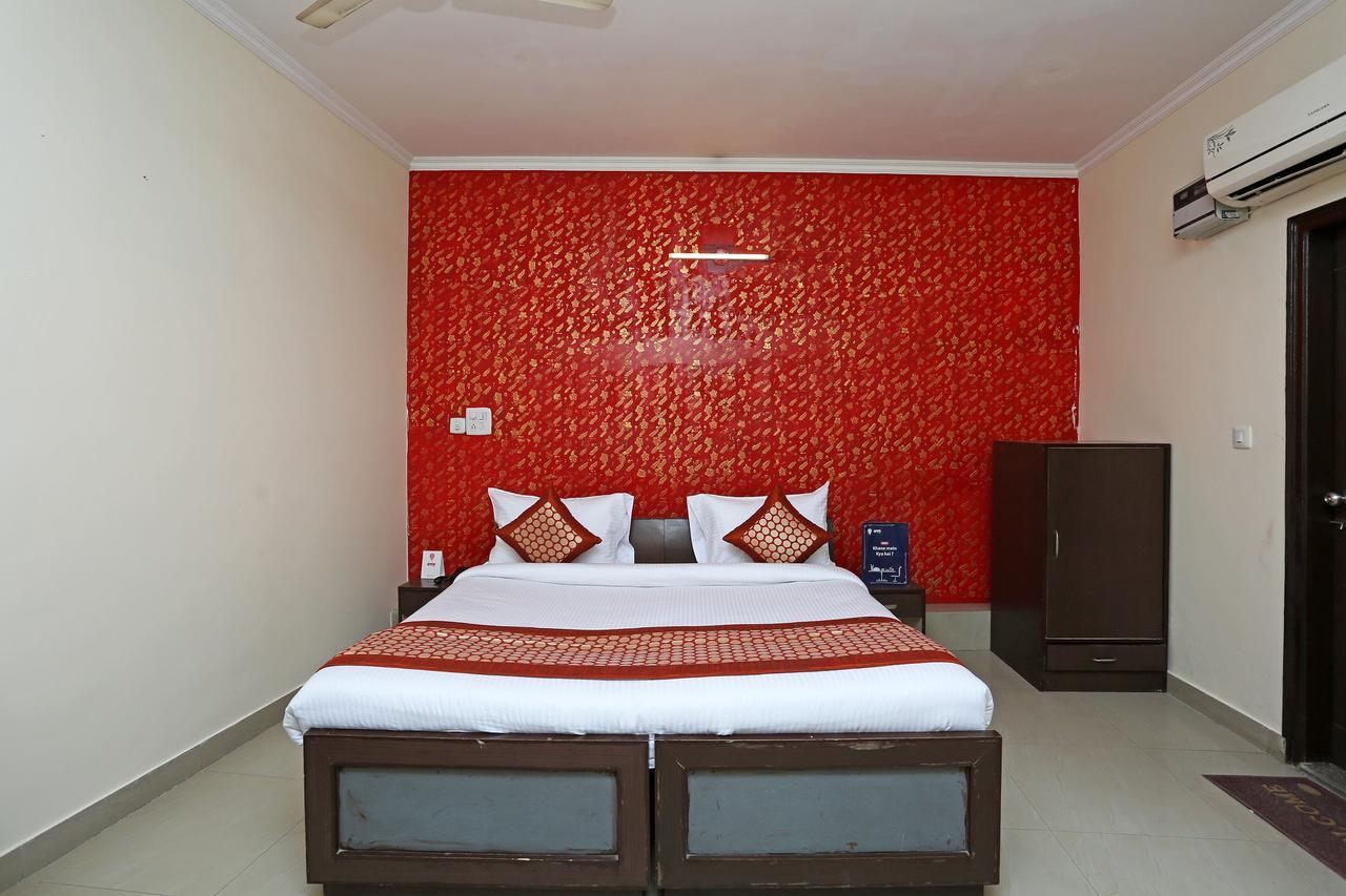 Hotel Le Princess @ Airport Nueva Delhi Exterior foto