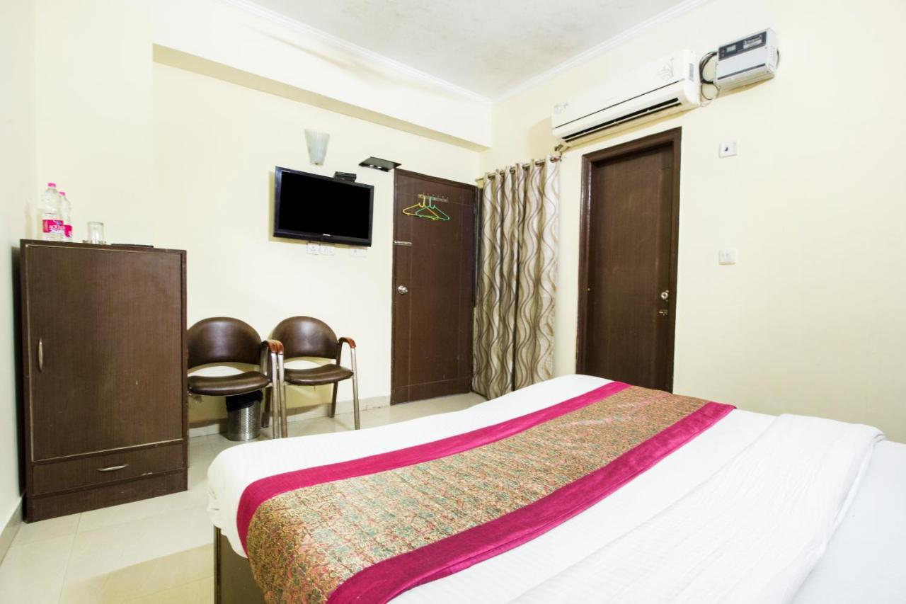 Hotel Le Princess @ Airport Nueva Delhi Exterior foto